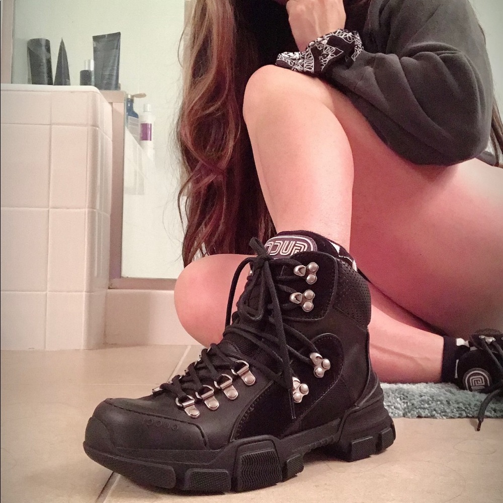 Meet your Posher, Iesha